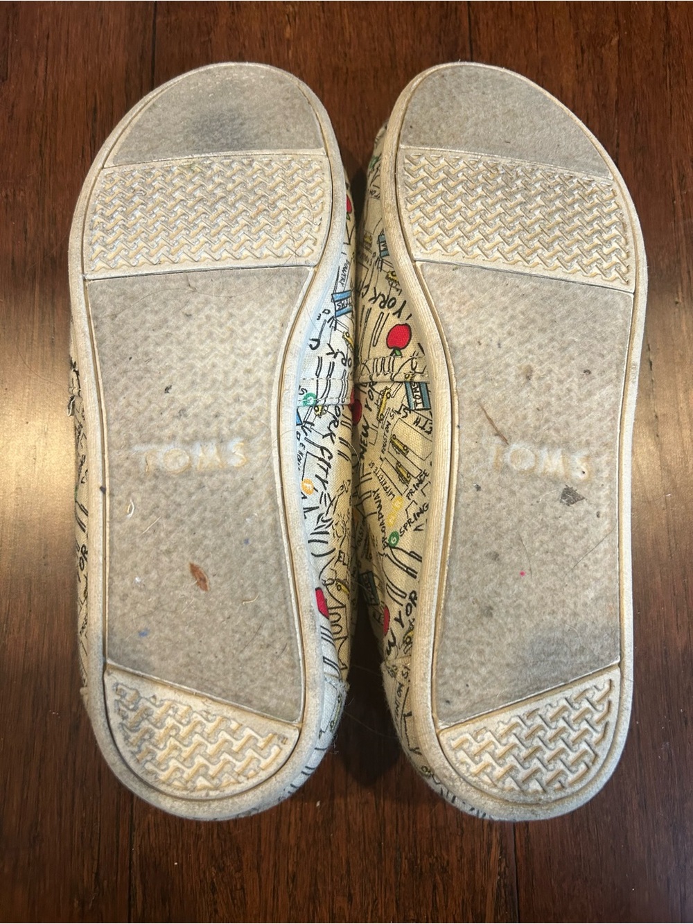 TOMS Canvas Slip-Ons with New York Map Print in Cream, Red, Yellow, Blue - Picture 7 of 10